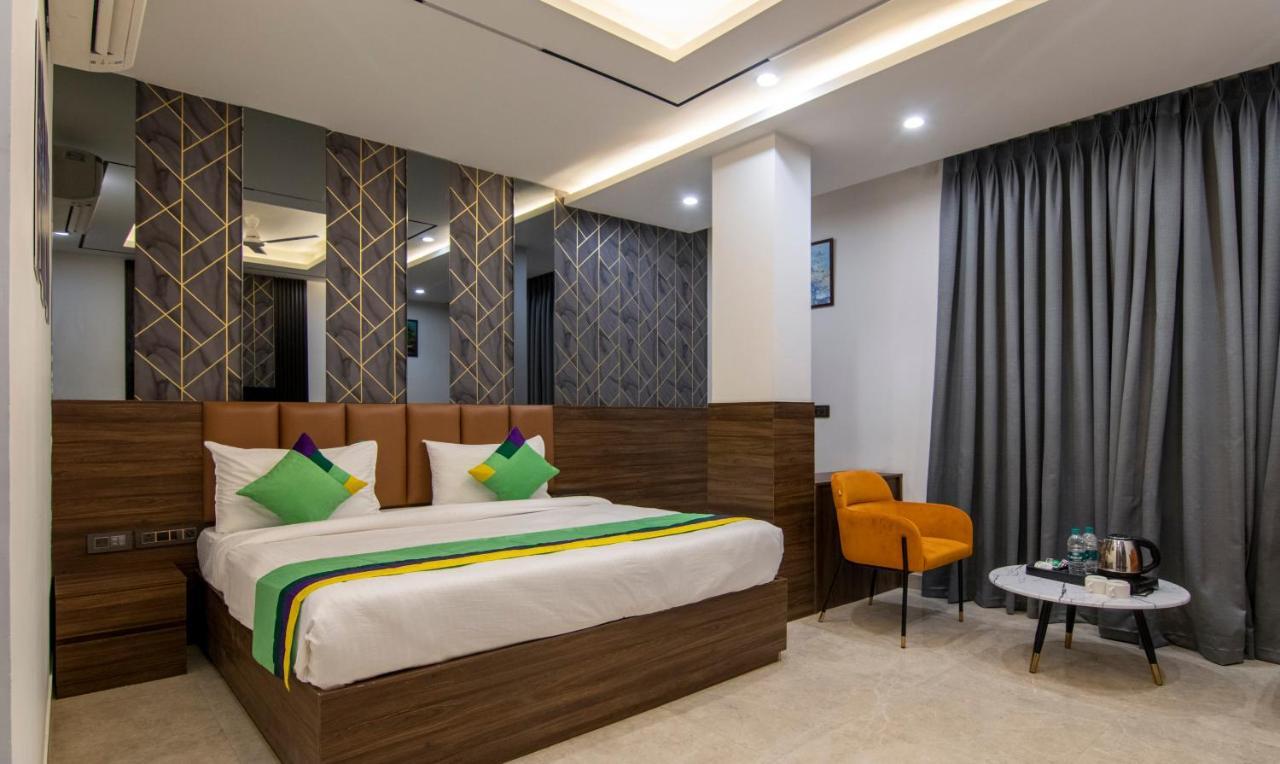 Hotel Treebo The Armani Near Igi Airport Nuova Delhi Esterno foto